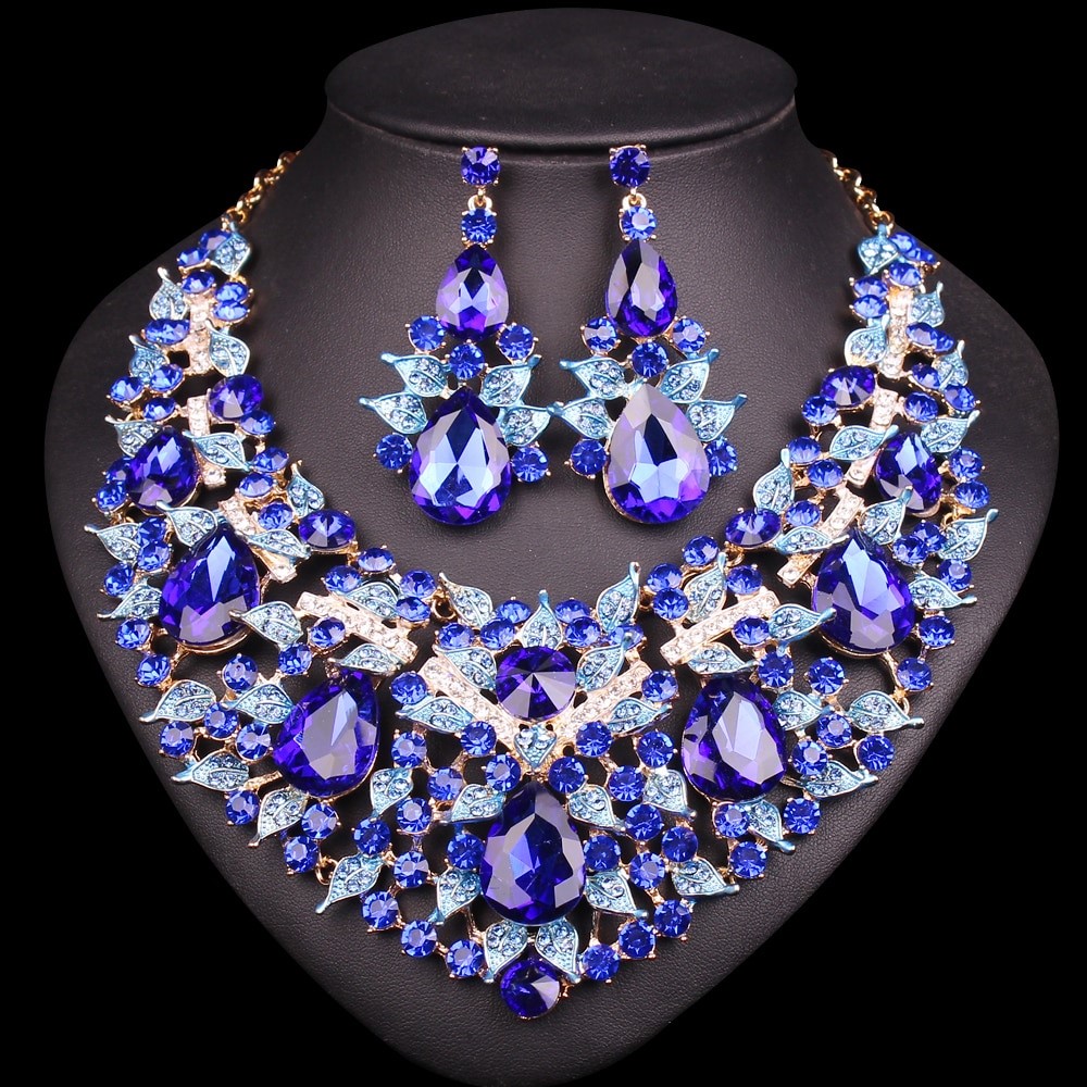 Luxury Costume Jewelry Two Piece Set - Africa Chest